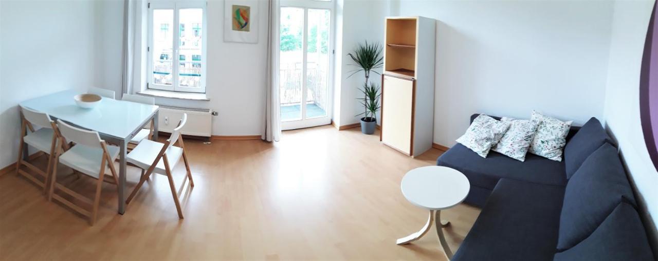 Schoene, Ruhige Zweiraumwohnung Im Angesagten Altlindenau Лайпциг Екстериор снимка